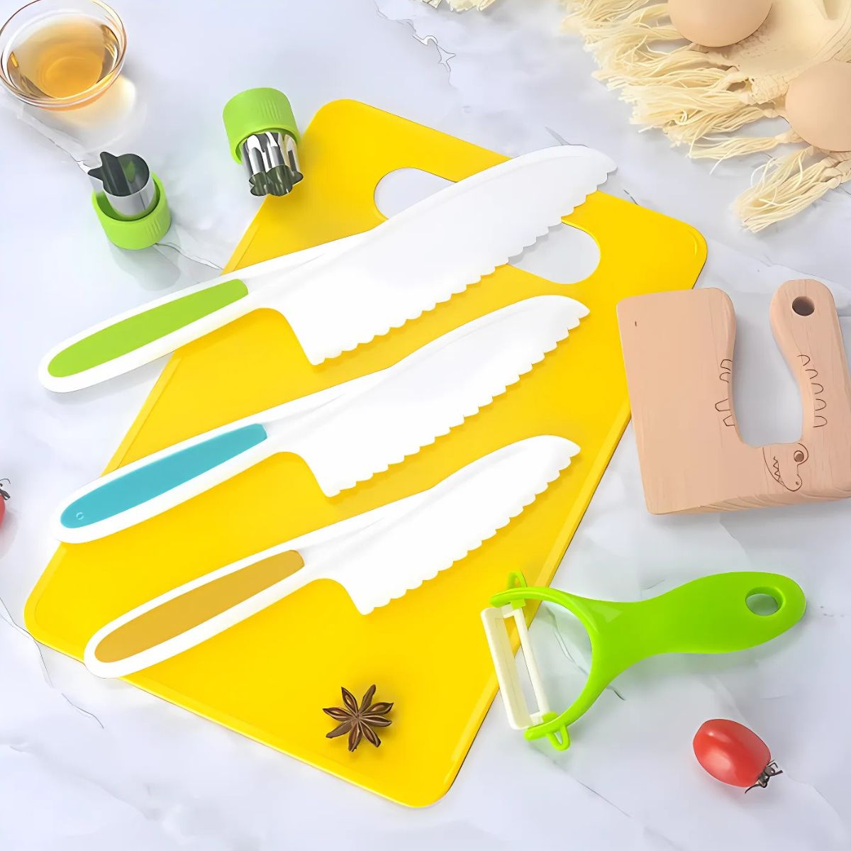 Kidst 17 - Piece Toddler Montessori Kitchen Set - Safe Cooking Utensils for Kids Toy Playsets