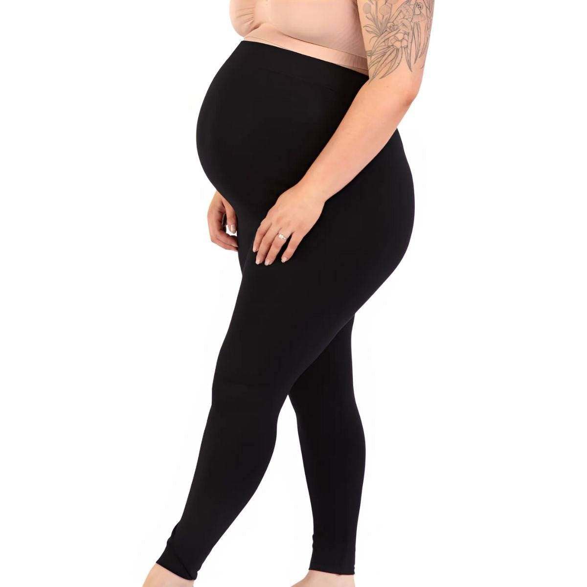 Maternity Leggings in black with a smooth stretch knit, full-length legs and a high over-the-bump waistband
